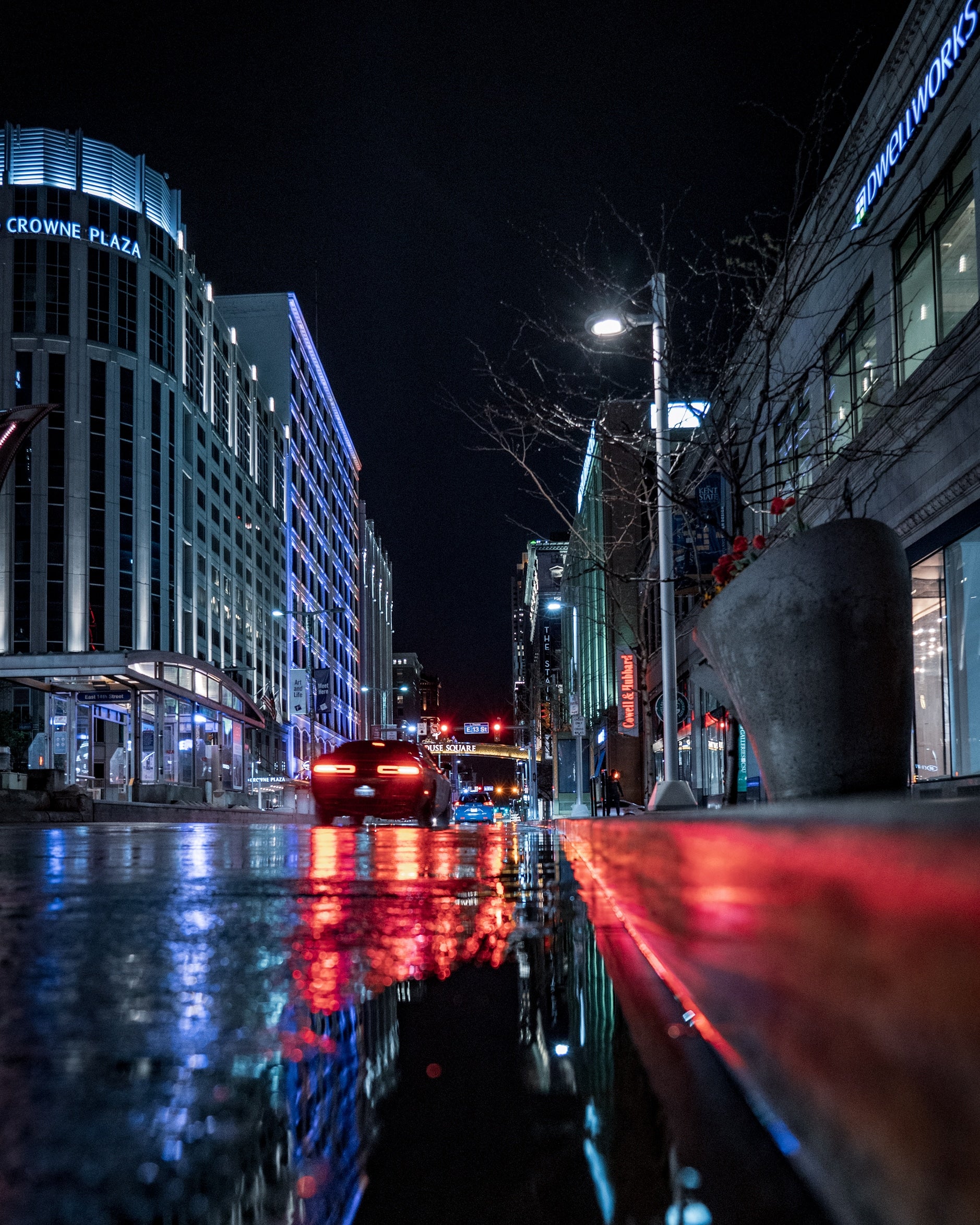 Street scene.jpg__PID:3a7aeea0-50b2-4319-8bab-9adf76c6db1c